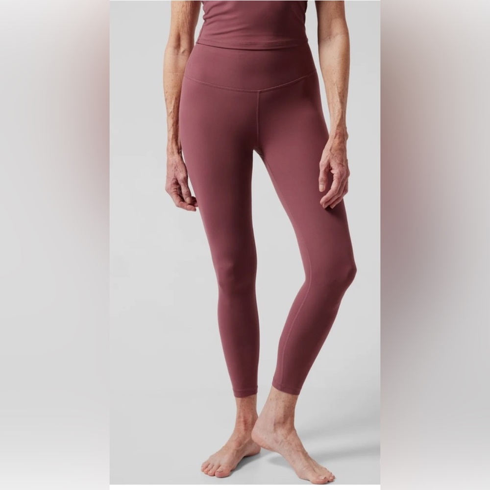 Athleta Transcend 7/8 Tight. Tawny Rose. Medium. LIKE NEW!